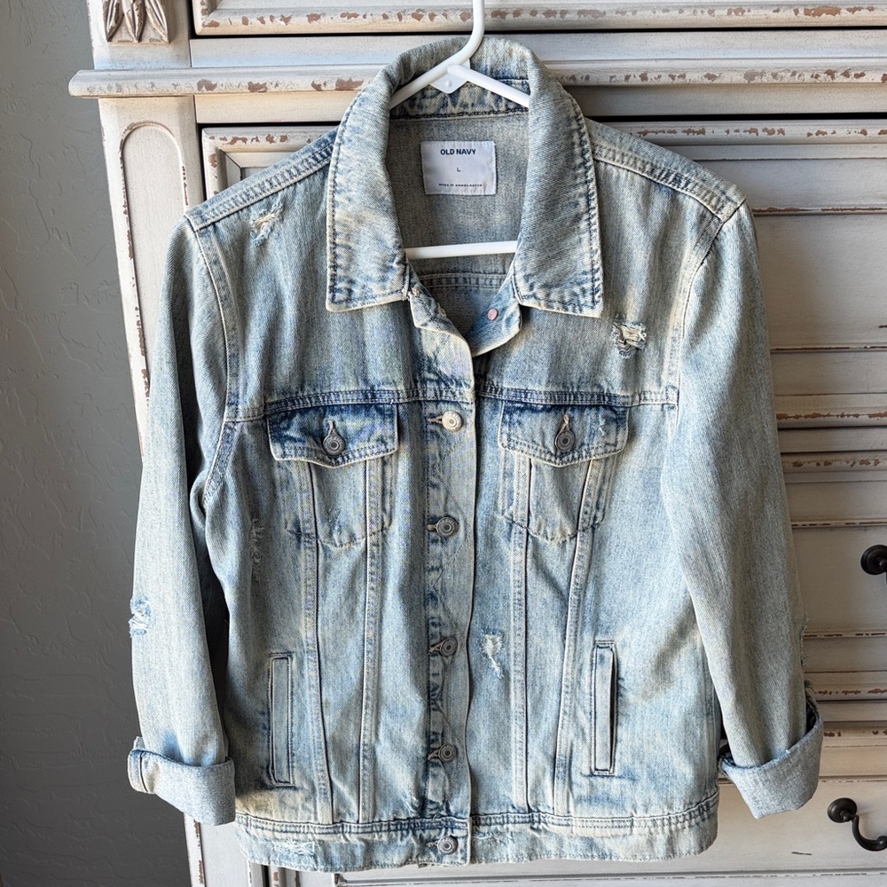 Old Navy Women's Faded Blue Jean Jacket